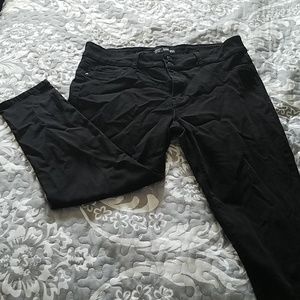 Black skinny jeans